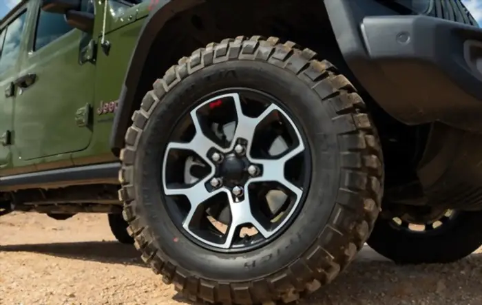 Tackle Any Terrain: 30 Inch Tires on a Jeep Wrangler - Tire