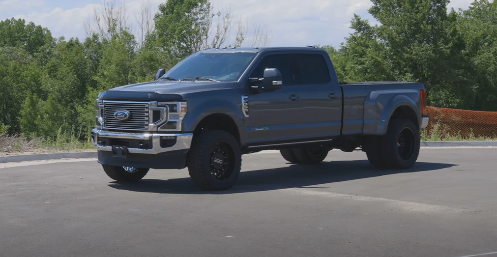 Ford F350 Dually